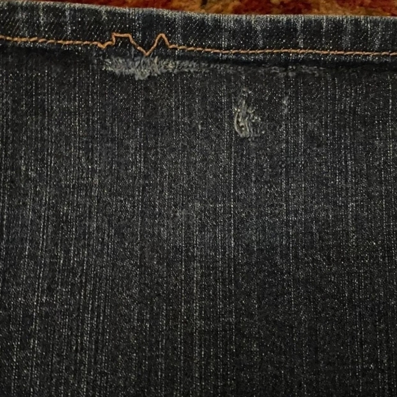 3 for $25 / Old Navy jeans - Picture 2 of 5